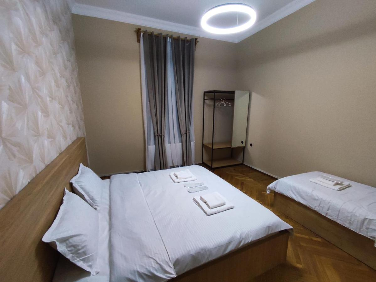 Happy Stay Hotel Kutaissi Exterior foto
