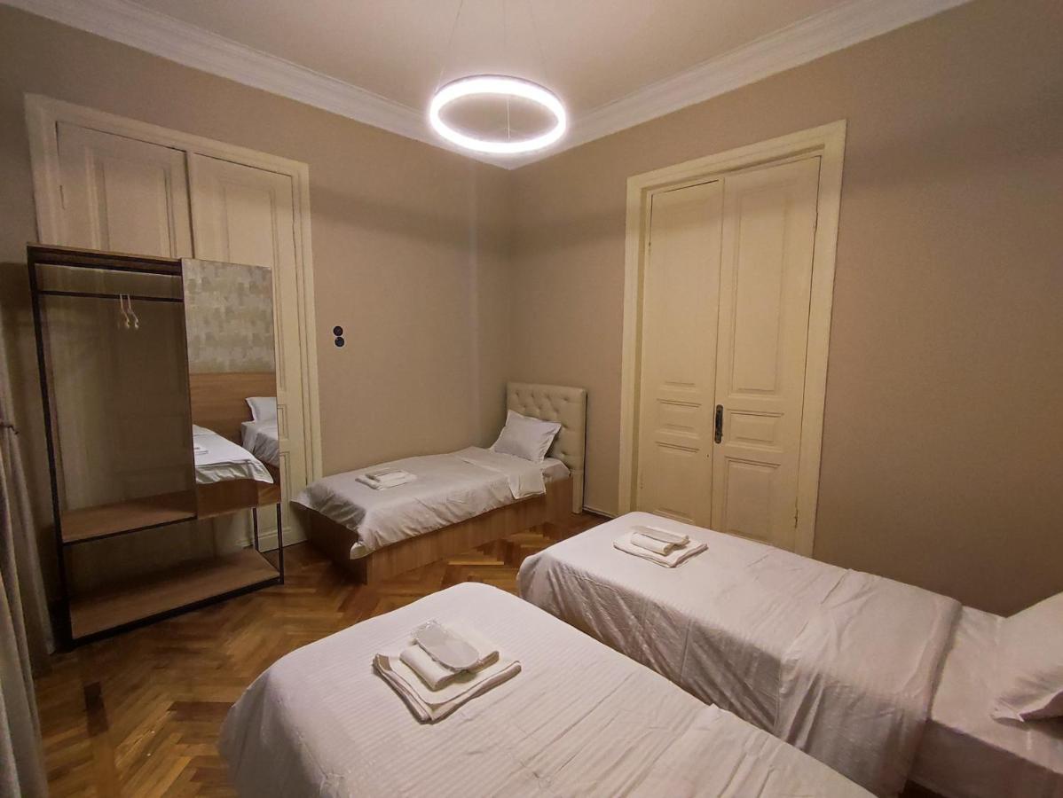 Happy Stay Hotel Kutaissi Exterior foto