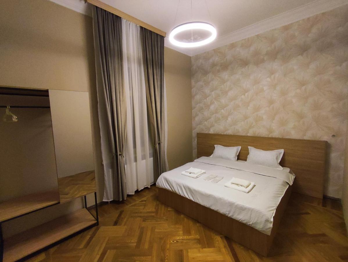 Happy Stay Hotel Kutaissi Exterior foto